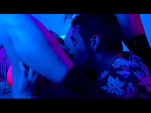 перепихон в ванной на вечеринке